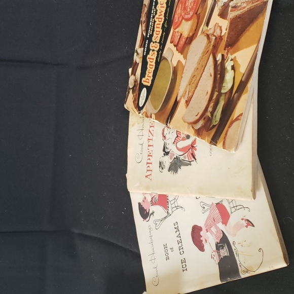 Good Housekeeping Kitchen 3 Vintage Good Housekeeping Cookbooks Ice Cream Appetizers Bread